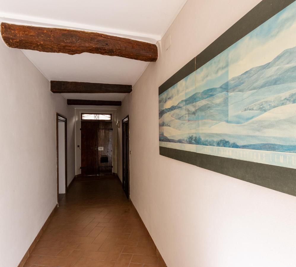 Suite Garibaldi - Smart Holiday Мантуя Экстерьер фото